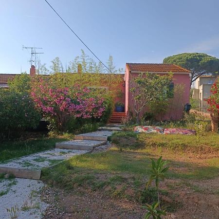 Maison De Vacances, Proche De La Plage Fréjus Extérieur photo